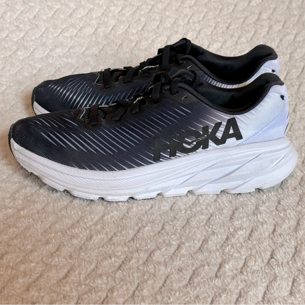 Hoka One One Rincon 3 Women’s 7.5 B Black White Navy Blue